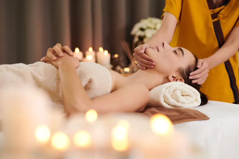 young-woman-getting-spa-procedure_274689-24447